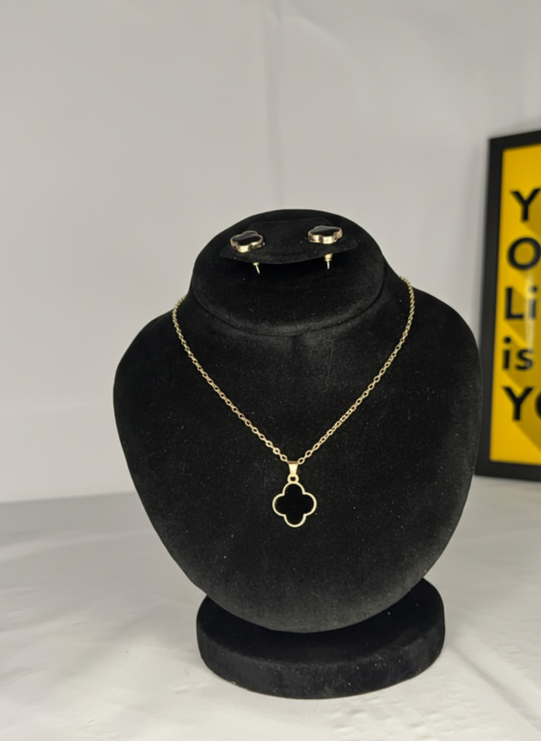 Elegant Clover Necklace & Stud Earrings Set