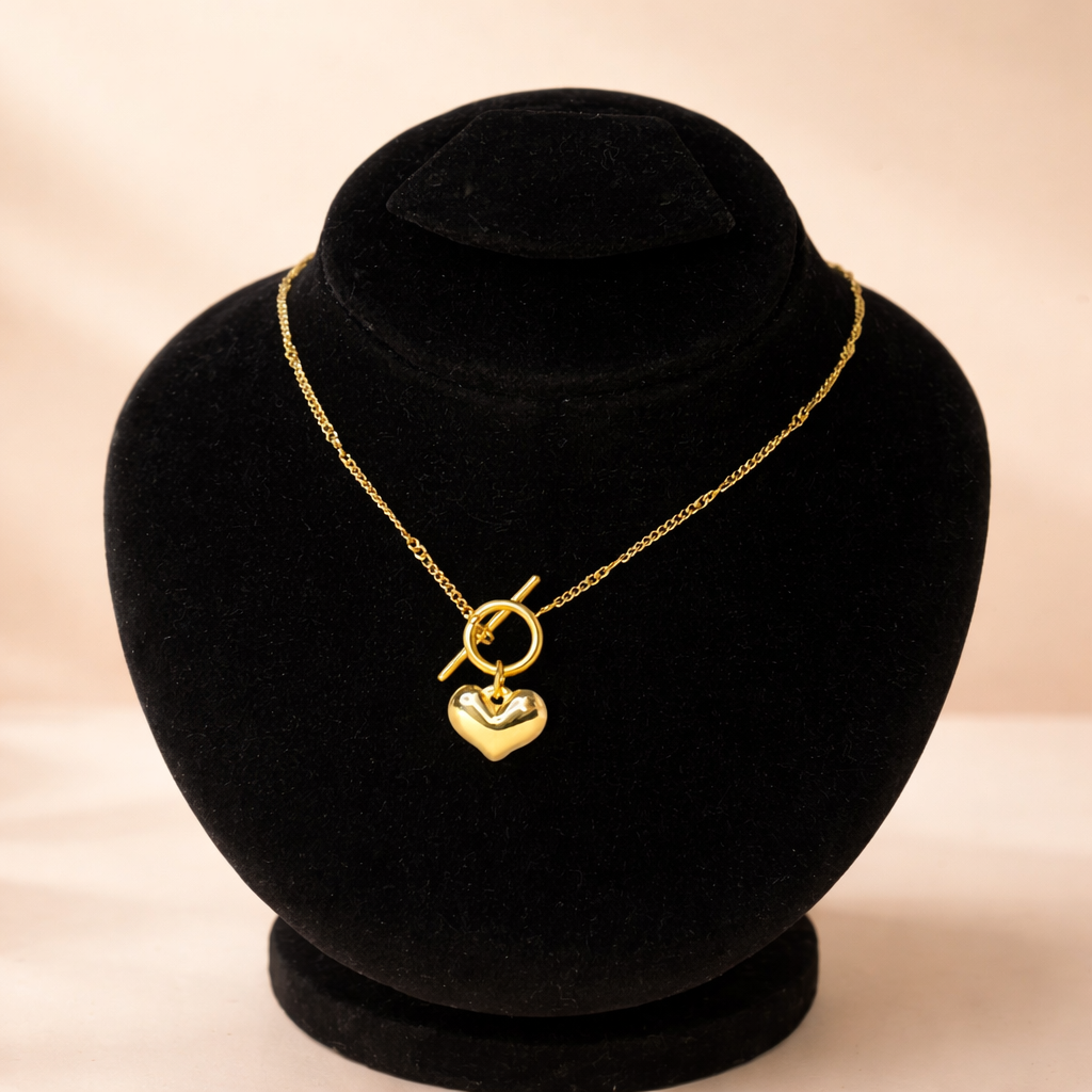 Golden Heart Pendant Necklace Elegant Minimal Jewelry