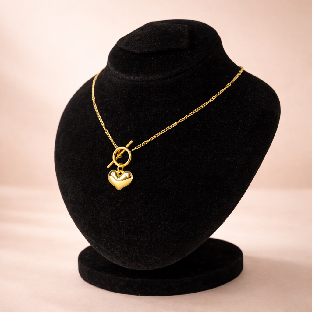 Golden Heart Pendant Necklace Elegant Minimal Jewelry