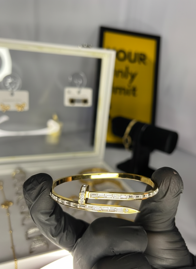 The "Clou" Statement Bangle: Baguette Diamond Nail Design Bracelet in Gold