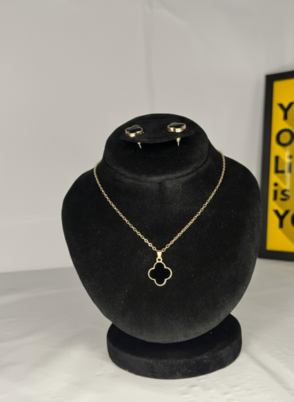 Elegant Clover Necklace & Stud Earrings Set