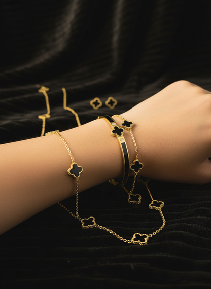 ✨ The Eternal Clover Set: Necklace, Bracelet & Earrings Combo | Special Offer!