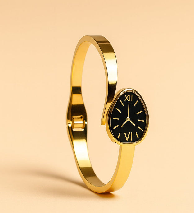 Elegant Gold Bracelet Watch – Modern Minimal Luxury